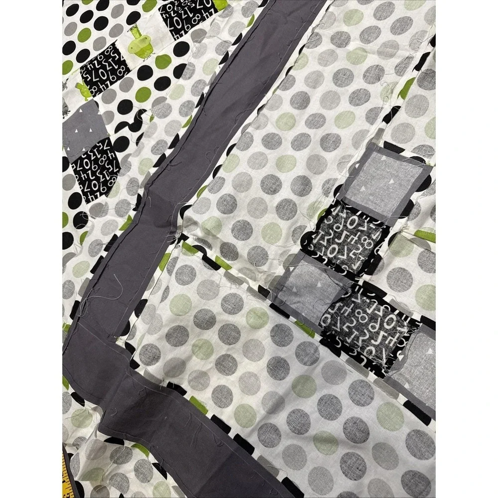 Baby Quilt Topper Unfinished Grey & Green Cotton‎ Patchwork Polka Dot Nursery